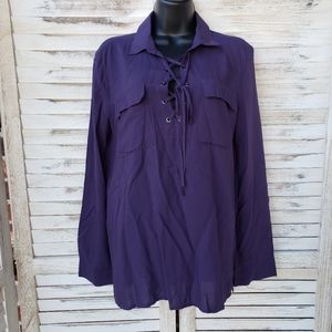 NWT She + sky v-neck tie front blouse size small(63)